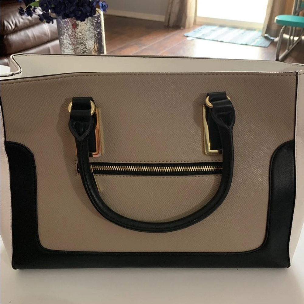 Mossimo Hand Bag/Purse